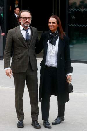 Vincent Perez et sa femme Karine Silla se rendent au show de la maison Chanel.