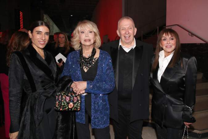 Blanca Li, Amanda Lear, Jean-Paul Gaultier et Babeth Djian au "Dîner de la Mode" au bénéfice du Sidaction