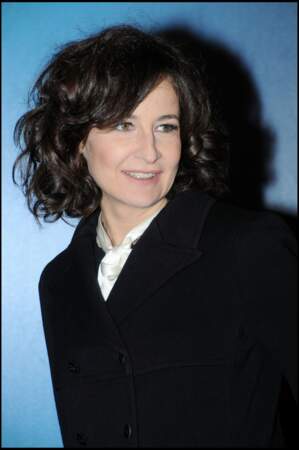 En 2008, l'actrice joue le rôle éponyme dans la comédie Agathe Cléry d'Etienne Chatillez