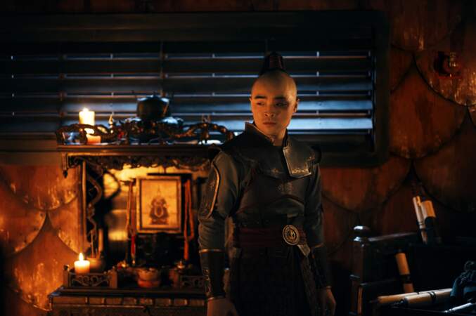 Dallas Liu incarne le Prince Zuko, celui qui traque sans relâche l'Avatar. 