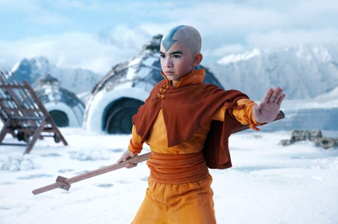 Le jeune acteur Gordon Cormier se glisse dans la peau d'Aang pour la fiction en prises de vues réelles sur Netflix.