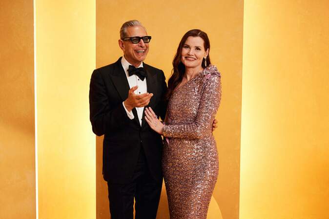 Trente-huit ans après leur triomphe dans La Mouche et 33 ans après leur divorce, Jeff Goldblum et Geena Davis se sont réunis sur scène pour remettre le prix du Meilleur film. 
