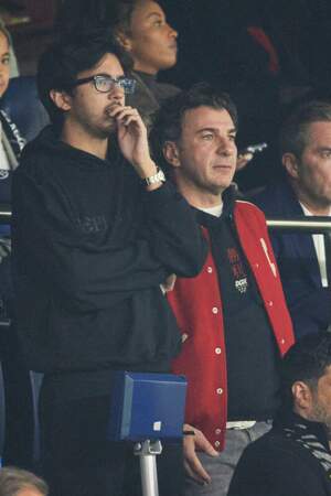 Michaël Youn et son beau-fils Sean Obispo étaient aussi dans les tribunes.