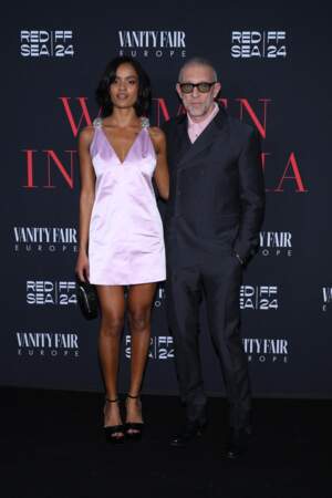 Vincent Cassel et sa compagne Nara Baptista ont officialisé leur histoire lors de la soirée Red Sea International Film Festival for Vanity Fair Cannes.