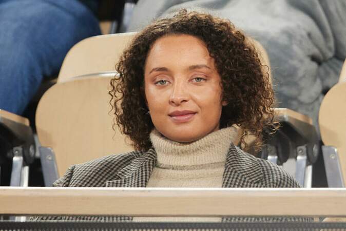 La fille de Yannick Noah, Eleejah Noah, également présente dans les tribunes de Roland-Garros 