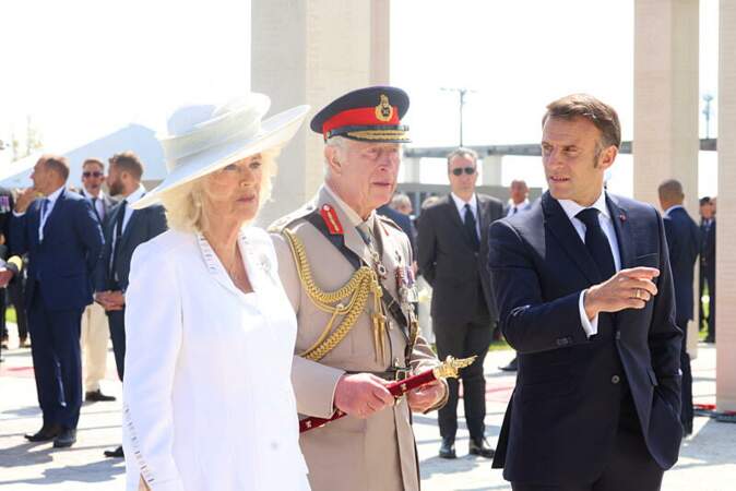Le couple royal a échangé avec le président de la République.