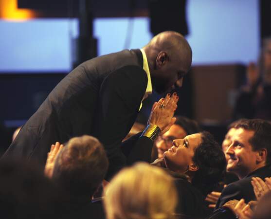 L'émotion du couple Sy lorsque Omar reçoit le César du meilleur acteur en 2012 pour le film "Intouchables".
