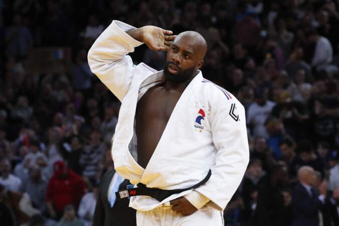 Plus besoin de présenter le génie du judo français... Teddy Riner veut plus que jamais remporter la médaille d'or aux JO de Paris.