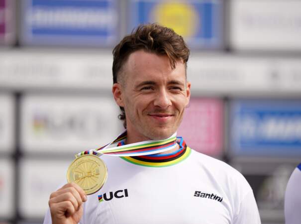 Romain Mahieu, cycliste spécialisé dans le BMX et champion du monde en 2023, arrive tout en confiance aux JO 2024.