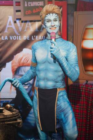 Cette année, l'animateur de 100% Logique s'est investi et s'est carrément déguisé... en Avatar !